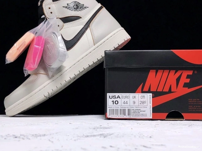 MaikeSneakers SB Air 1 x Nike Jordan Bone OG Light CD6578-006 High 0810